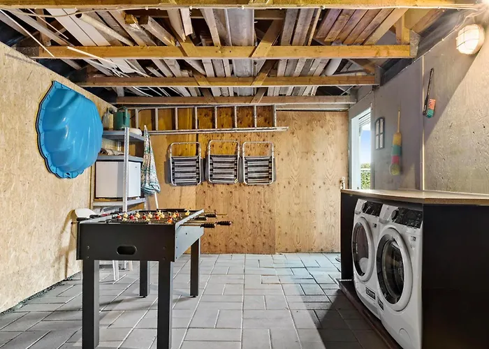 בית נופש 2 Bedroom In *